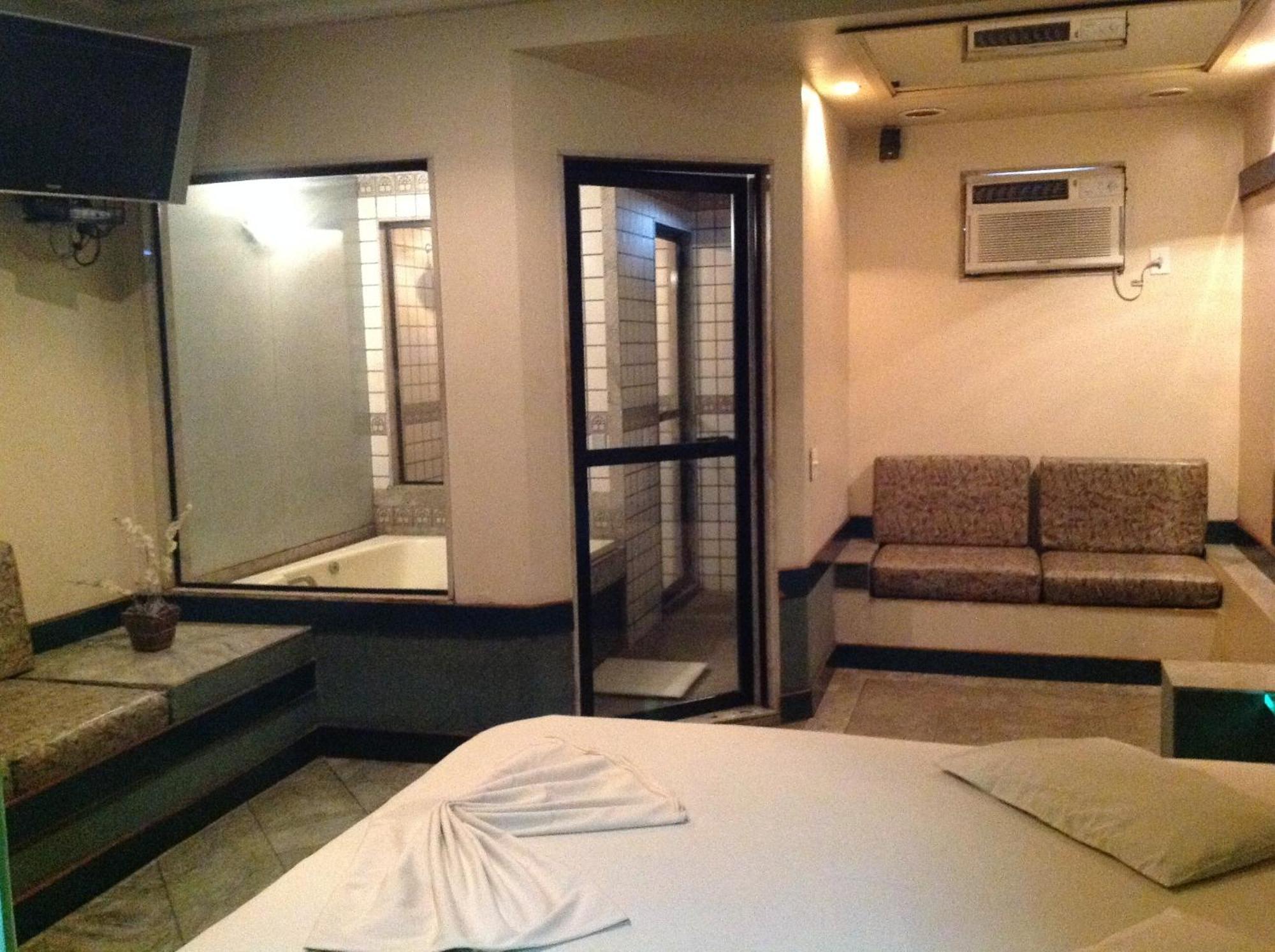 Ville Motel (Adults Only) - Rio de Janeiro — Photos 1